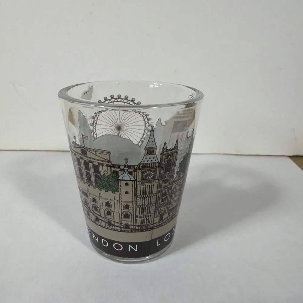 London Shot Glass Souvenir with London City Sights New w/Tag